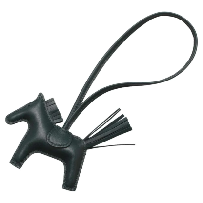 HERMES Rodeo Size PM Vert Chible Lambskin